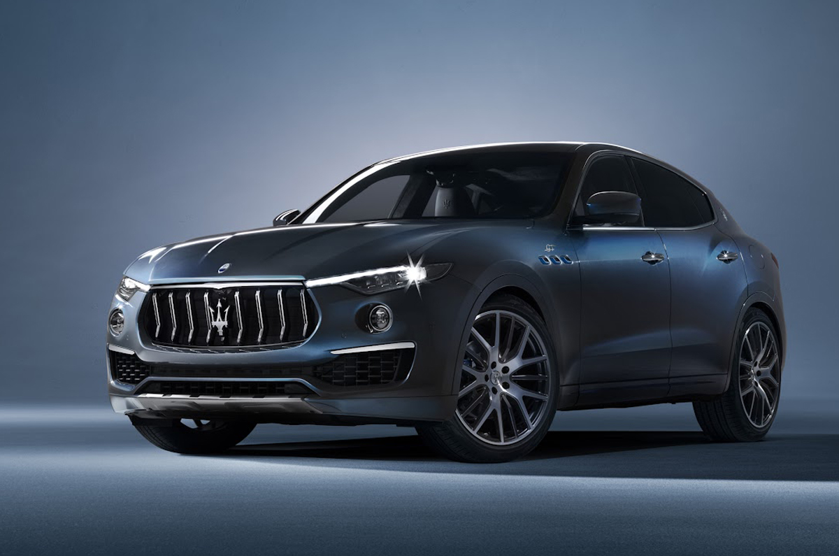 Maserati Levante Hybrid front quarter 
